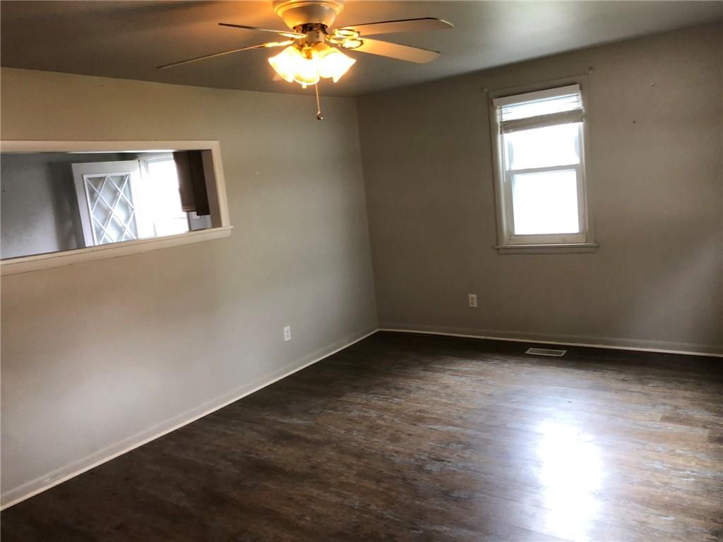 2940 South Roena Street Indianapolis, IN 46241 - Photo 6 of 17 Gallery Image 6