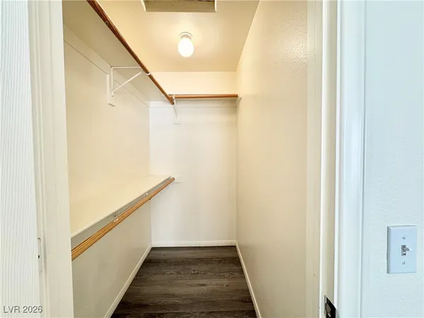 $1,200 | 1070 Potro Drive, Unit 1, Pahrump, NV 89048