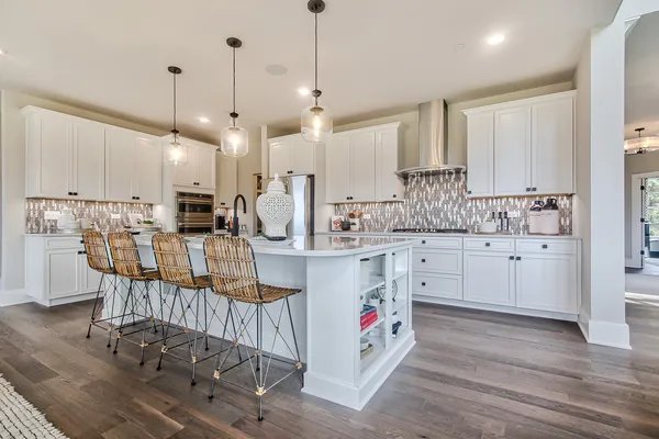 $997,710 | 12 River Highlands Drive, Hawthorn Woods, IL 60047