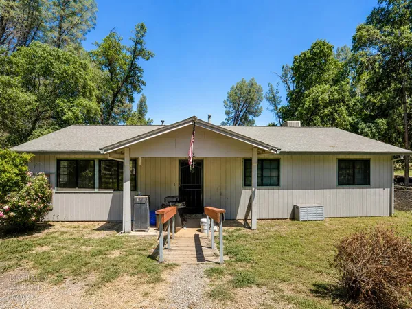$314,999 | 2143 Montana Avenue, Shasta Lake, CA 96019