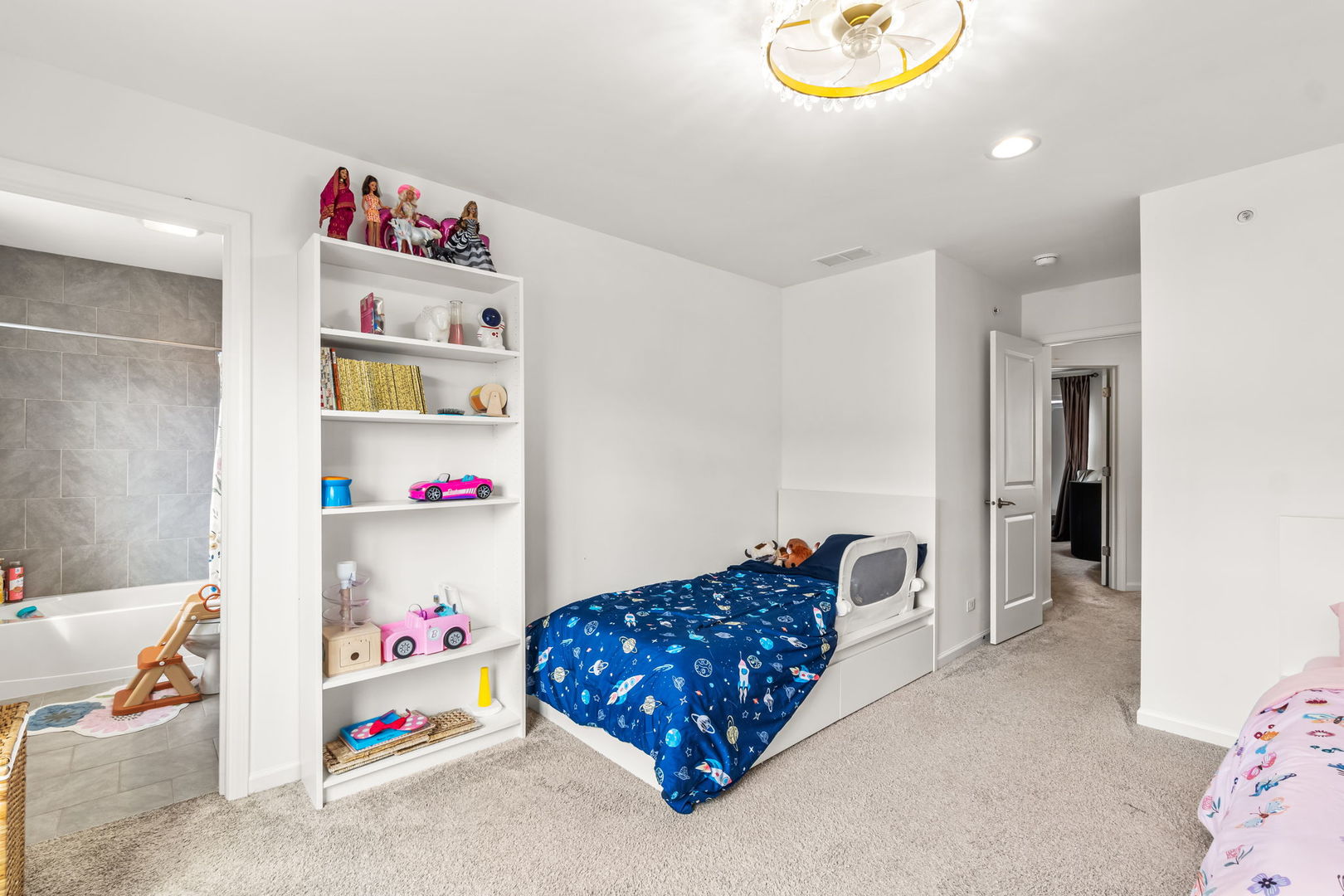 218 Timberleaf Circle Roselle, IL 60172 - Photo 20 of 33