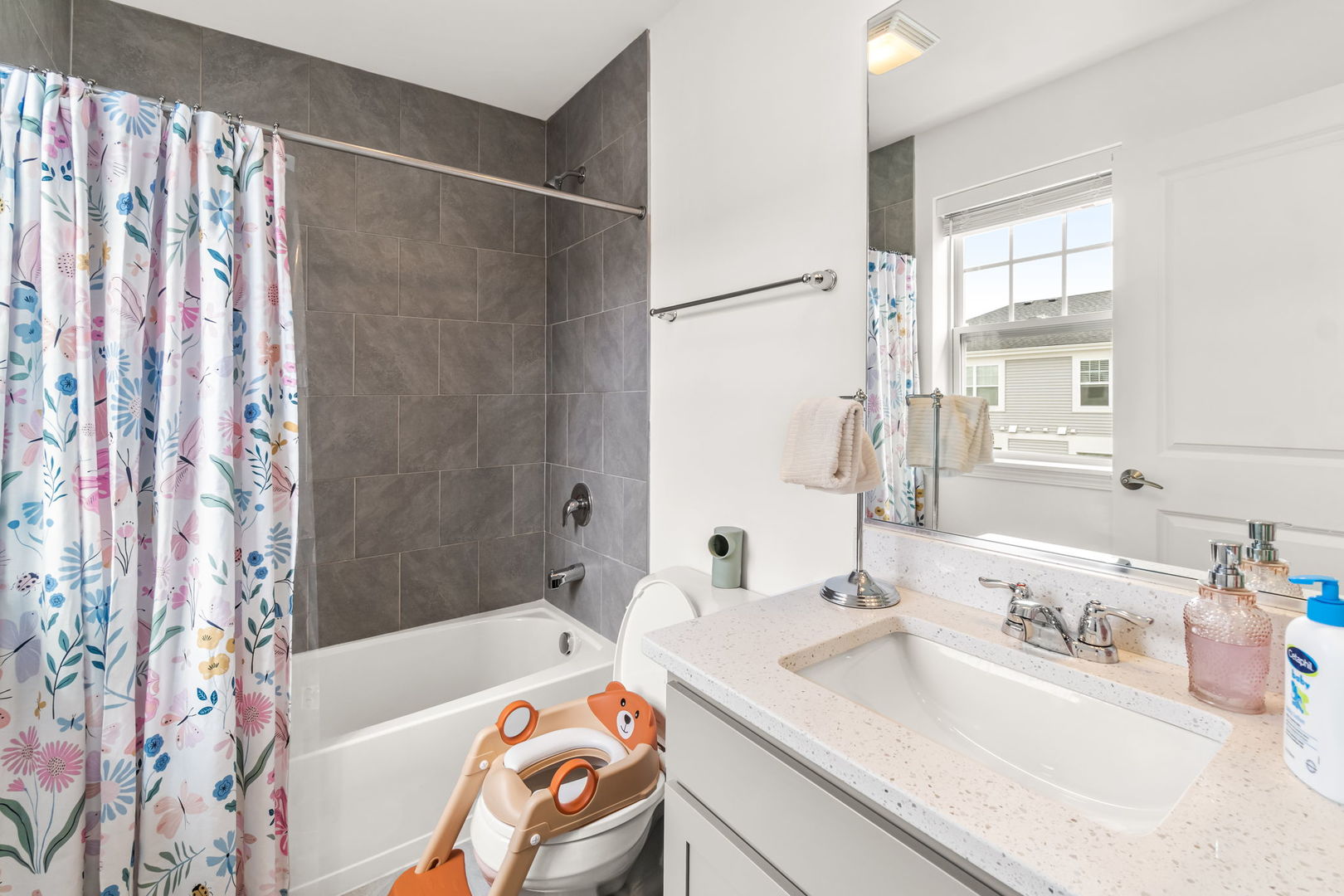 218 Timberleaf Circle Roselle, IL 60172 - Photo 22 of 33