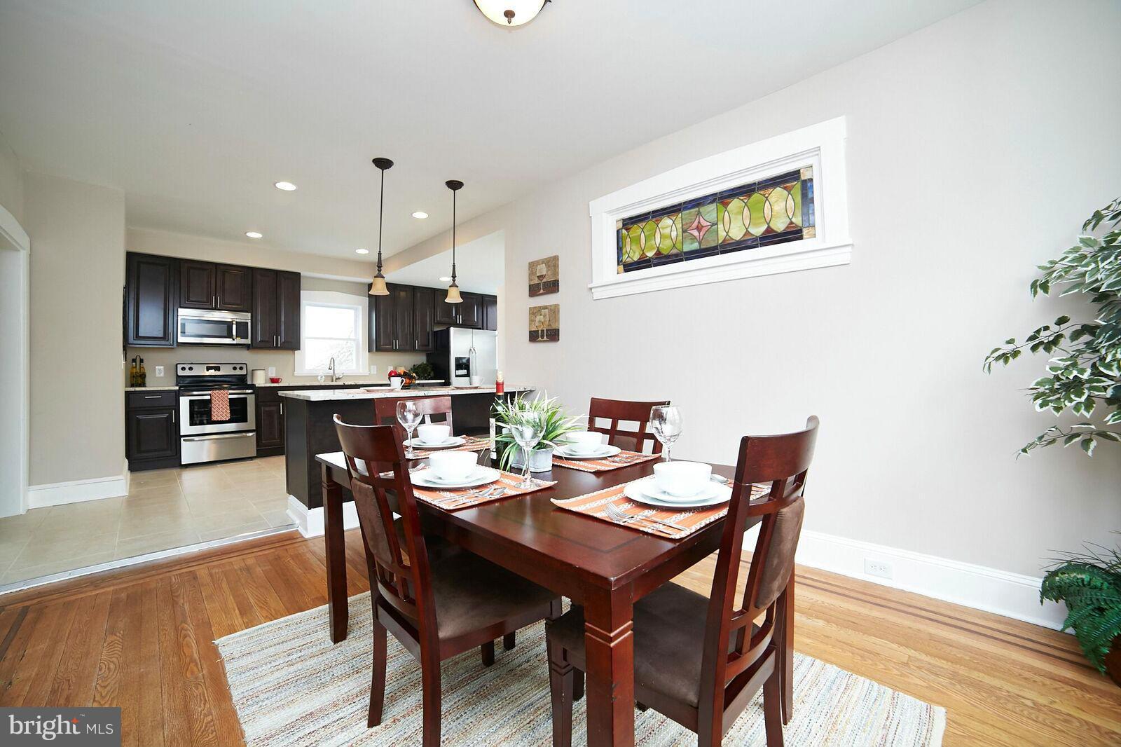 56 Broadship Road Baltimore, MD 21222 - Photo 11 of 30 Dining Room