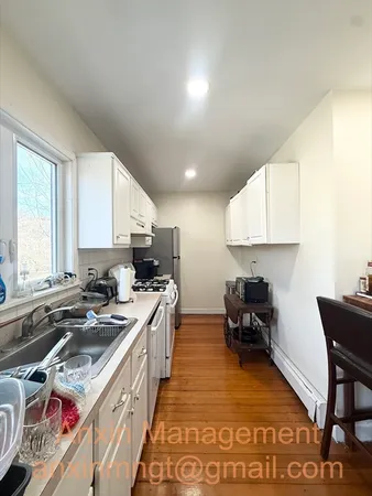 $5,300 | 46 Dana Street, Unit B, Cambridge, MA 02138
