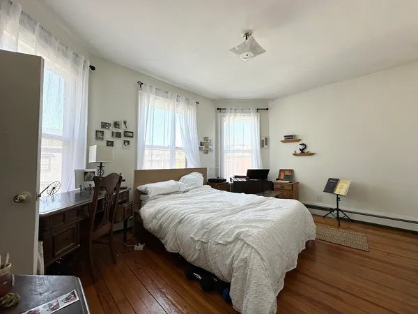 $5,300 | 46 Dana Street, Unit B, Cambridge, MA 02138
