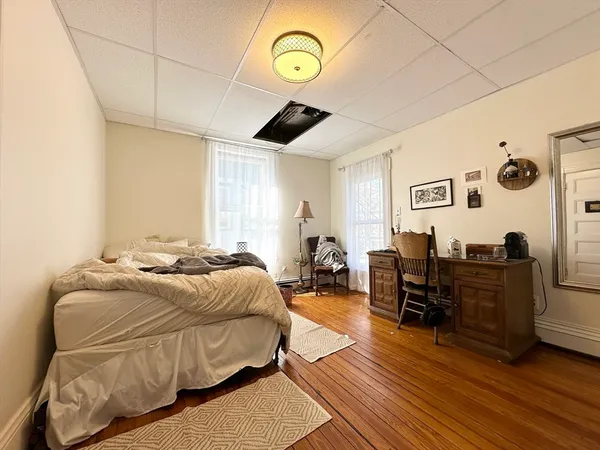 $5,300 | 46 Dana Street, Unit B, Cambridge, MA 02138