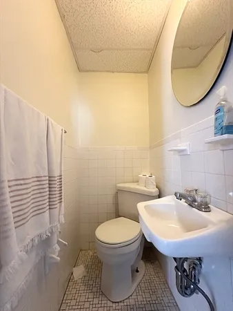 $5,300 | 46 Dana Street, Unit B, Cambridge, MA 02138
