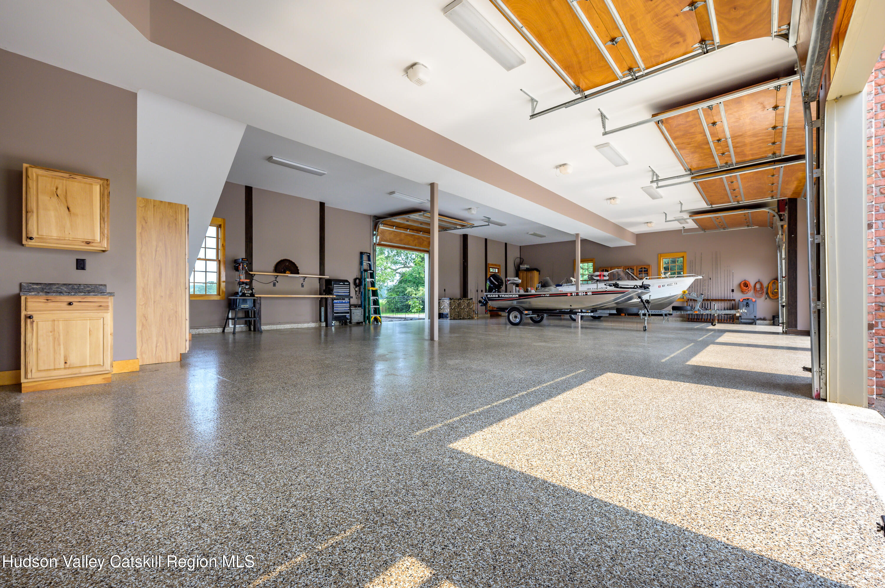 520 Ridge Road Stuyvesant, NY 12156 - Photo 33 of 68 a view of a living room with kitchen