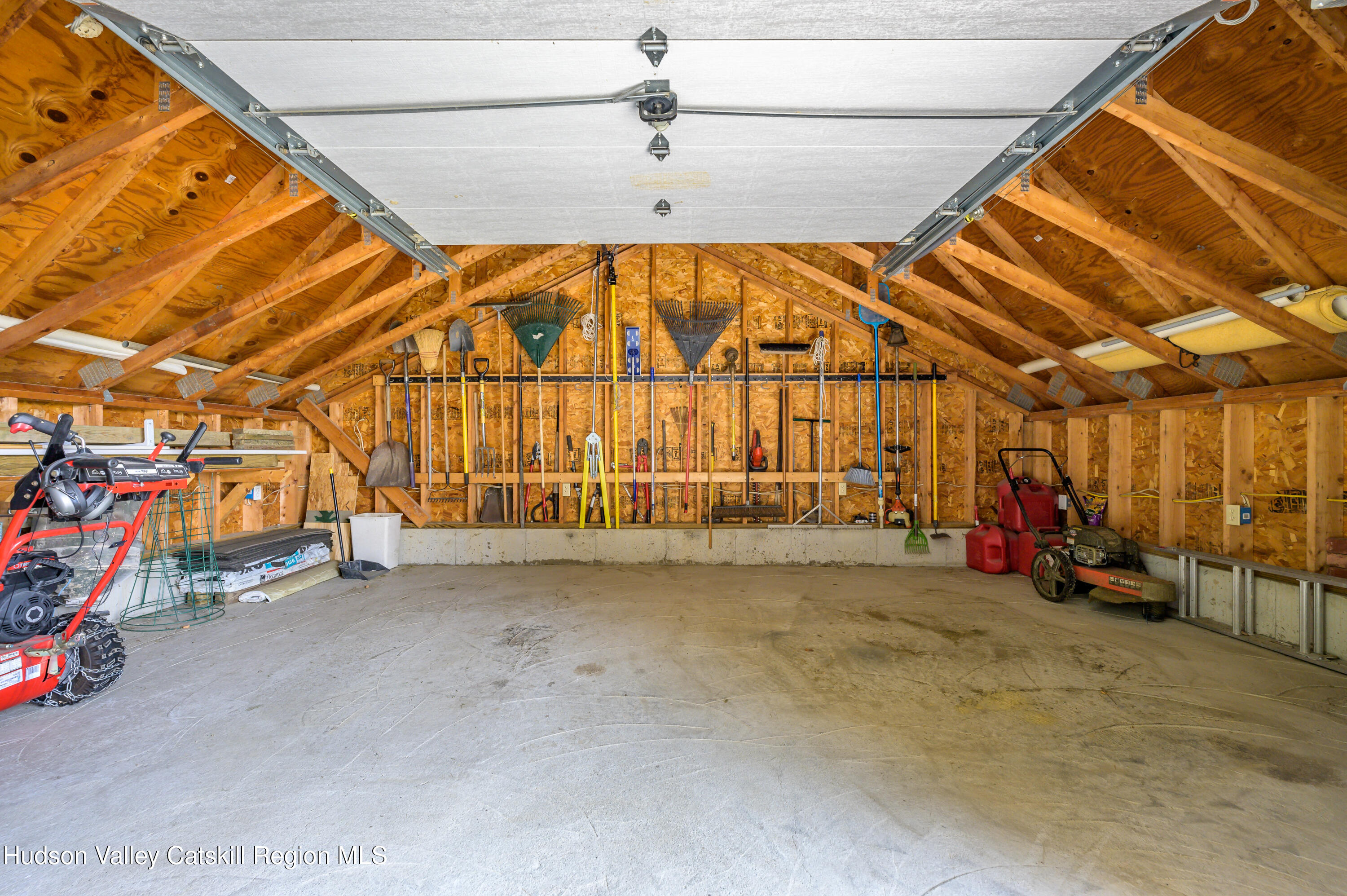 520 Ridge Road Stuyvesant, NY 12156 - Photo 48 of 68 a view of a room with gym equipment