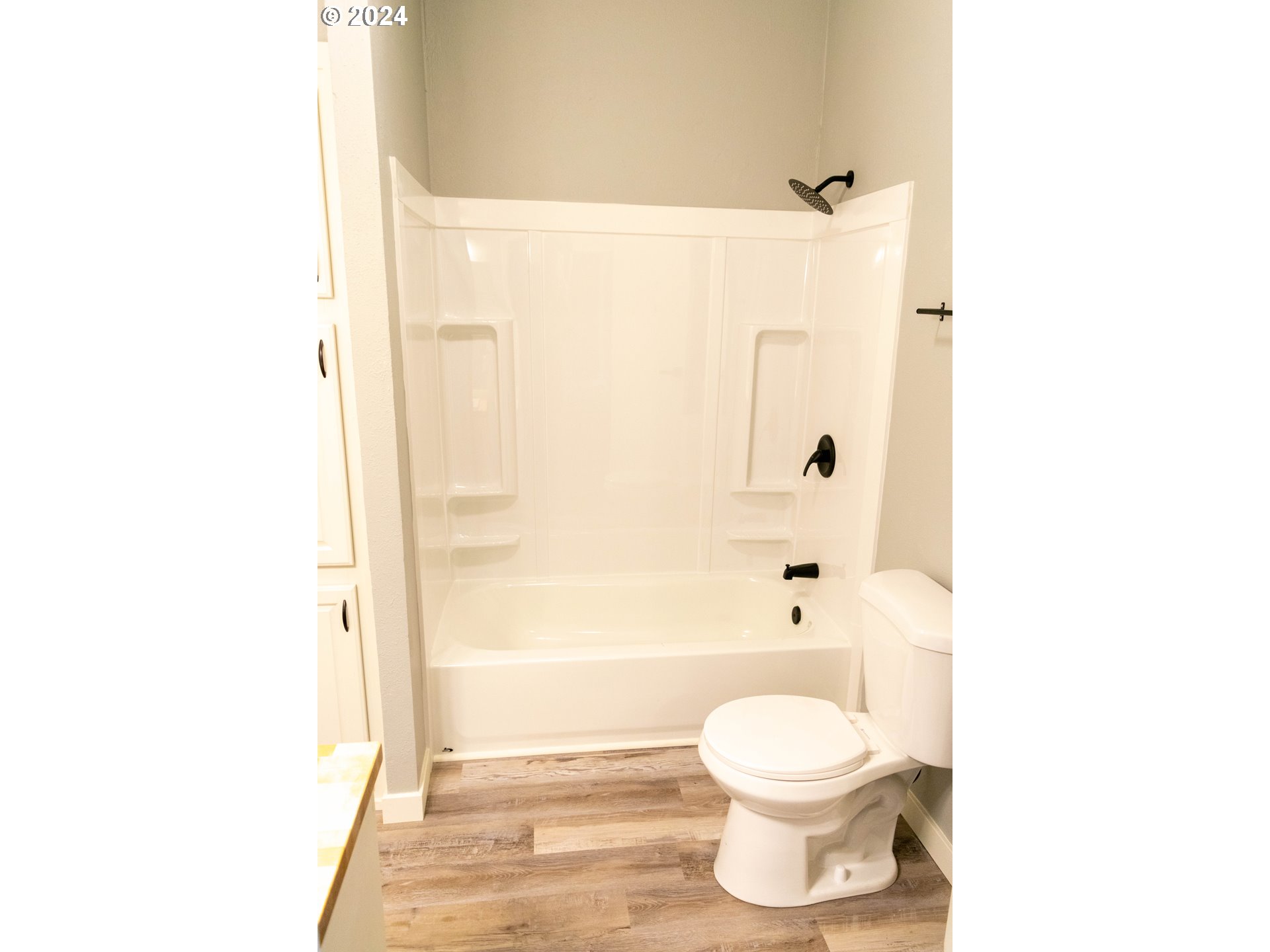 28157 Cottage Grove Lorane Road Cottage Grove, OR 97424 - Photo 20 of 33 a bathroom with a toilet and a shower