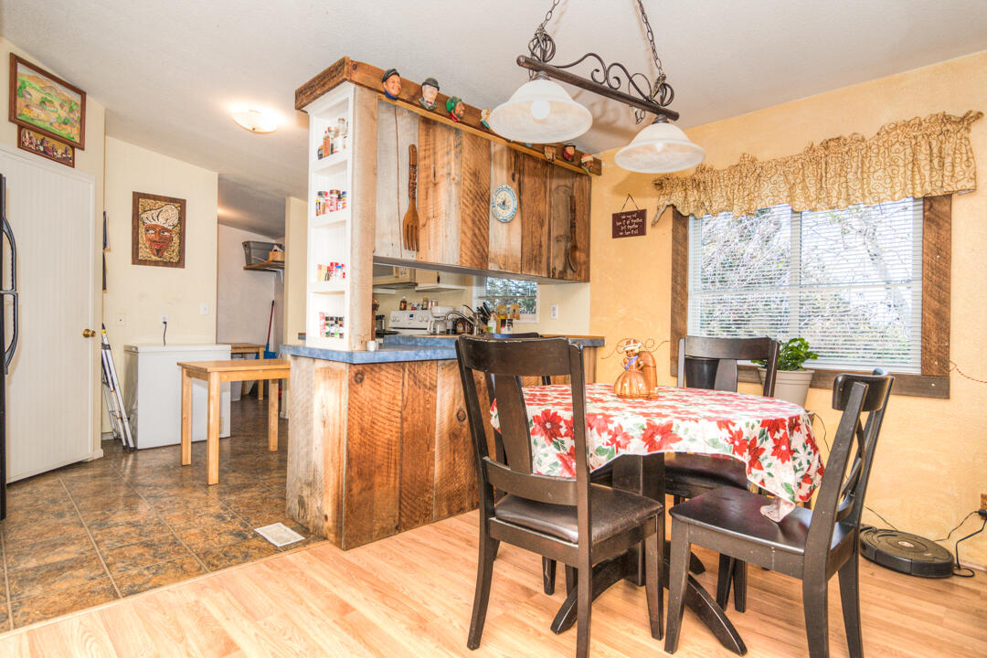14555 Southeast Crow Road Prineville, OR 97754 - Photo 11 of 29 14555 SE Crow Rd (27 of 32)