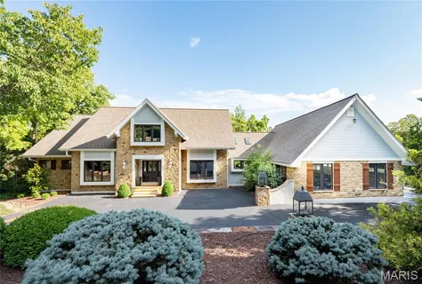 $1,650,000 | 2209 Ridgley Woods Drive, Clarkson Valley, MO 63005