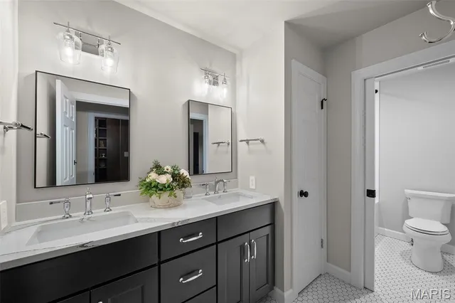 $1,650,000 | 2209 Ridgley Woods Drive, Clarkson Valley, MO 63005