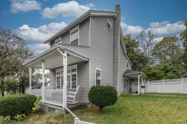 $449,900 | 381 Center Street, Phillipsburg, NJ 08865