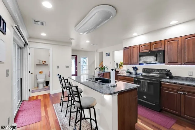 $449,900 | 381 Center Street, Phillipsburg, NJ 08865