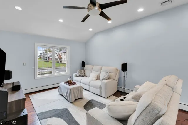 $449,900 | 381 Center Street, Phillipsburg, NJ 08865