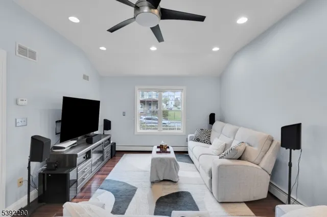 $449,900 | 381 Center Street, Phillipsburg, NJ 08865