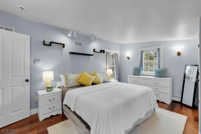 $449,900 | 381 Center Street, Phillipsburg, NJ 08865