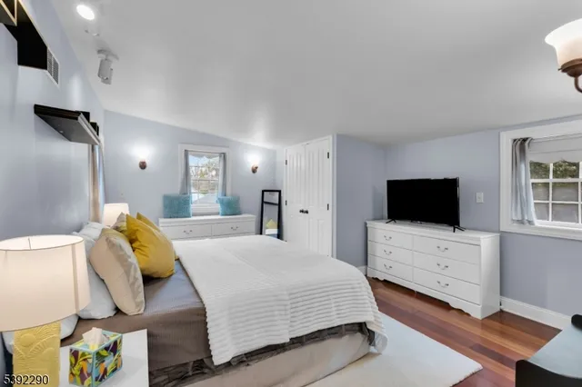 $449,900 | 381 Center Street, Phillipsburg, NJ 08865