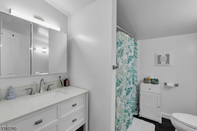 $449,900 | 381 Center Street, Phillipsburg, NJ 08865