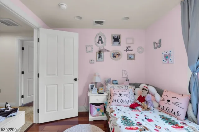 $449,900 | 381 Center Street, Phillipsburg, NJ 08865