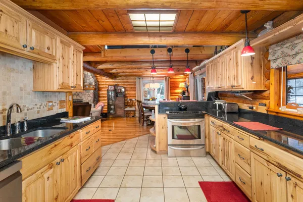 $850,000 | 3296 North Little Alden Lake Road, Duluth, MN 55803