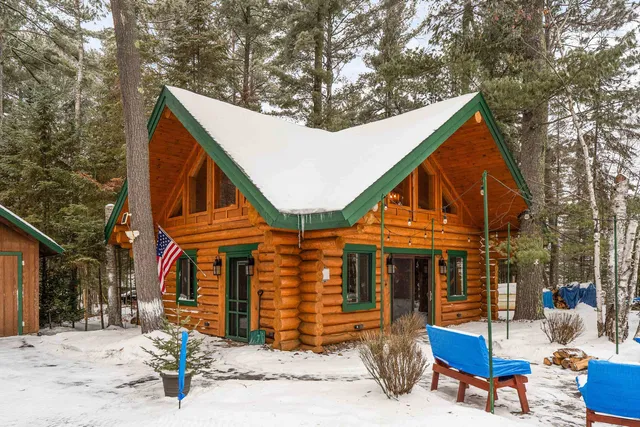 $850,000 | 3296 North Little Alden Lake Road, Duluth, MN 55803