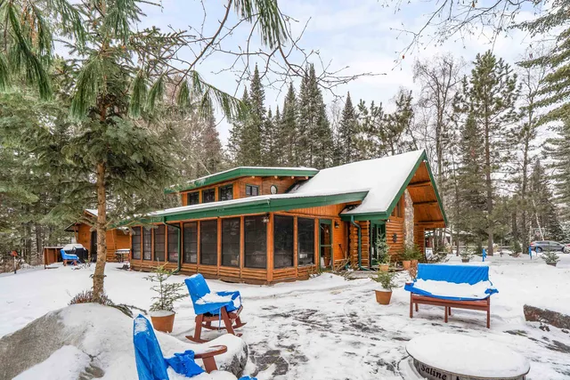 $850,000 | 3296 North Little Alden Lake Road, Duluth, MN 55803