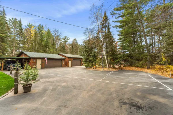$850,000 | 3296 North Little Alden Lake Road, Duluth, MN 55803