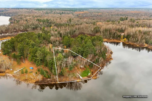 $850,000 | 3296 North Little Alden Lake Road, Duluth, MN 55803