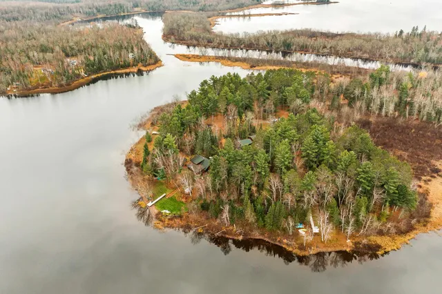 $850,000 | 3296 North Little Alden Lake Road, Duluth, MN 55803