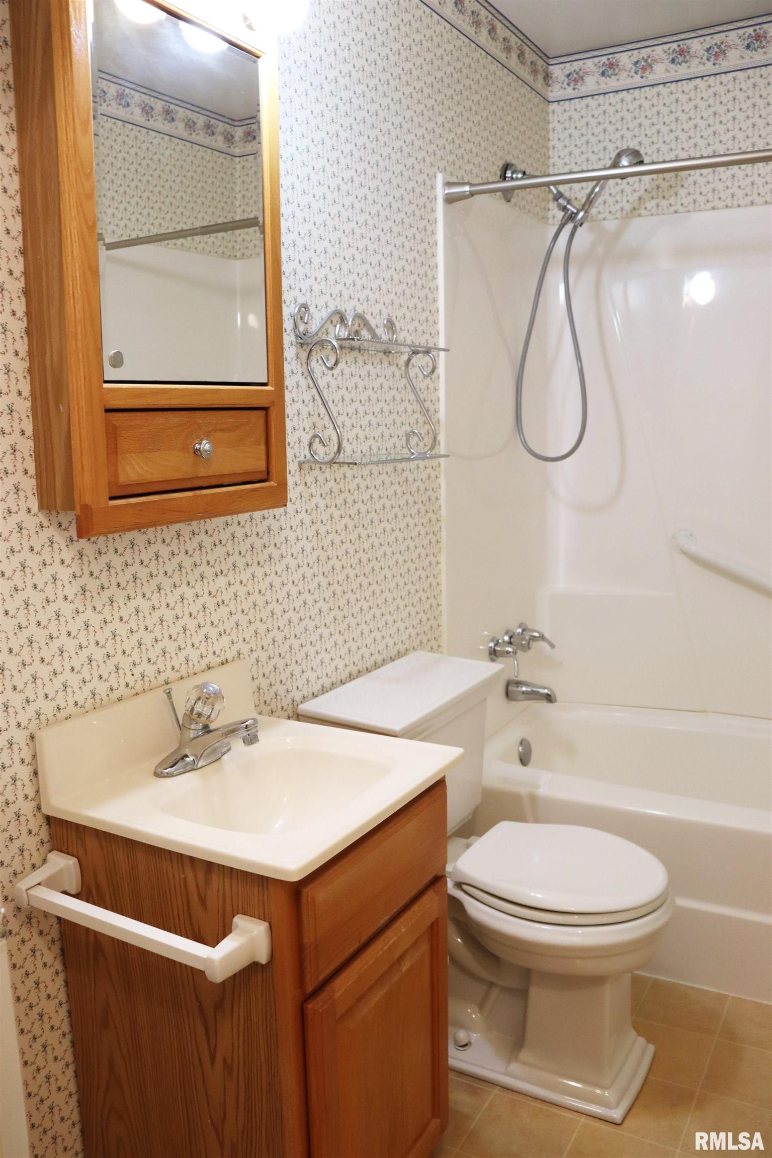 1008 McMullen Road Bartonville, IL 61607 - Photo 20 of 36 Gallery Image 20