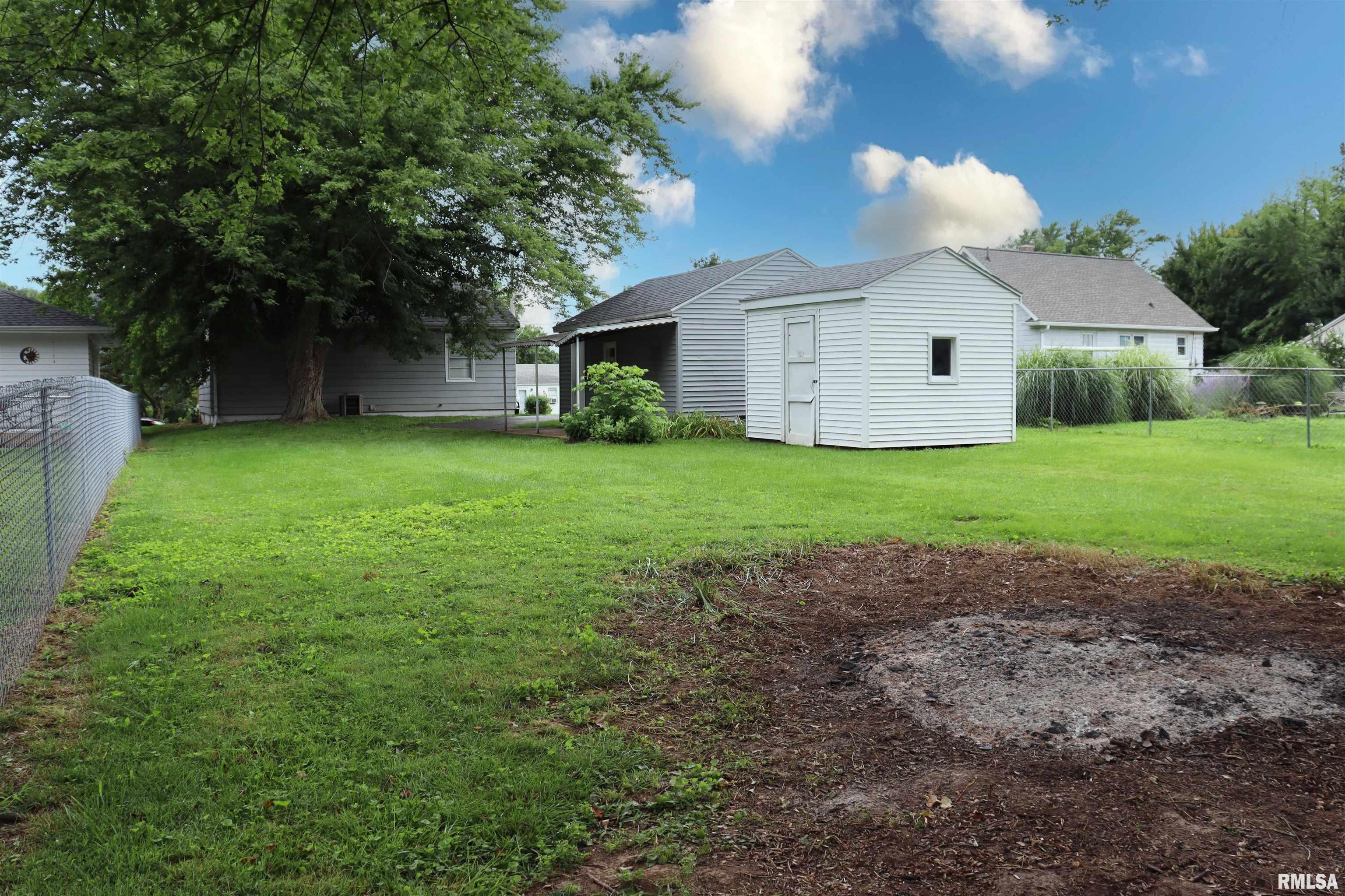 1008 McMullen Road Bartonville, IL 61607 - Photo 5 of 36 Gallery Image 5