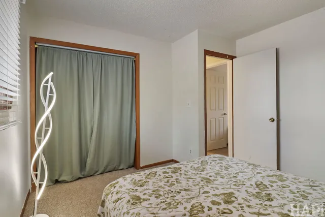 $225,000 | 1001 Greglynn Street, Machesney Park, IL 61115