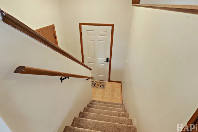 $225,000 | 1001 Greglynn Street, Machesney Park, IL 61115