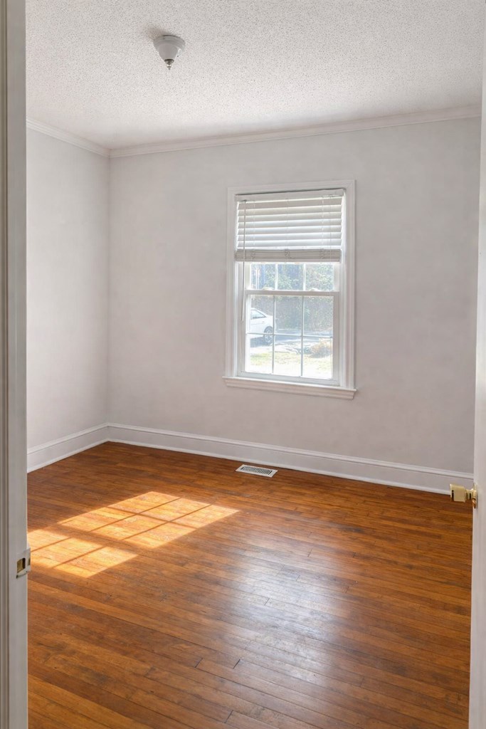 112 Windemere Drive Hodges, SC 29653 - Photo 15 of 25