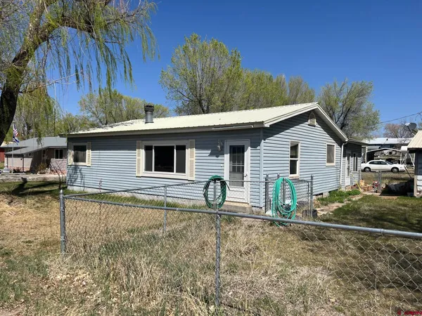 $215,000 | 575 West 6th Avenue, Nucla, CO 81424