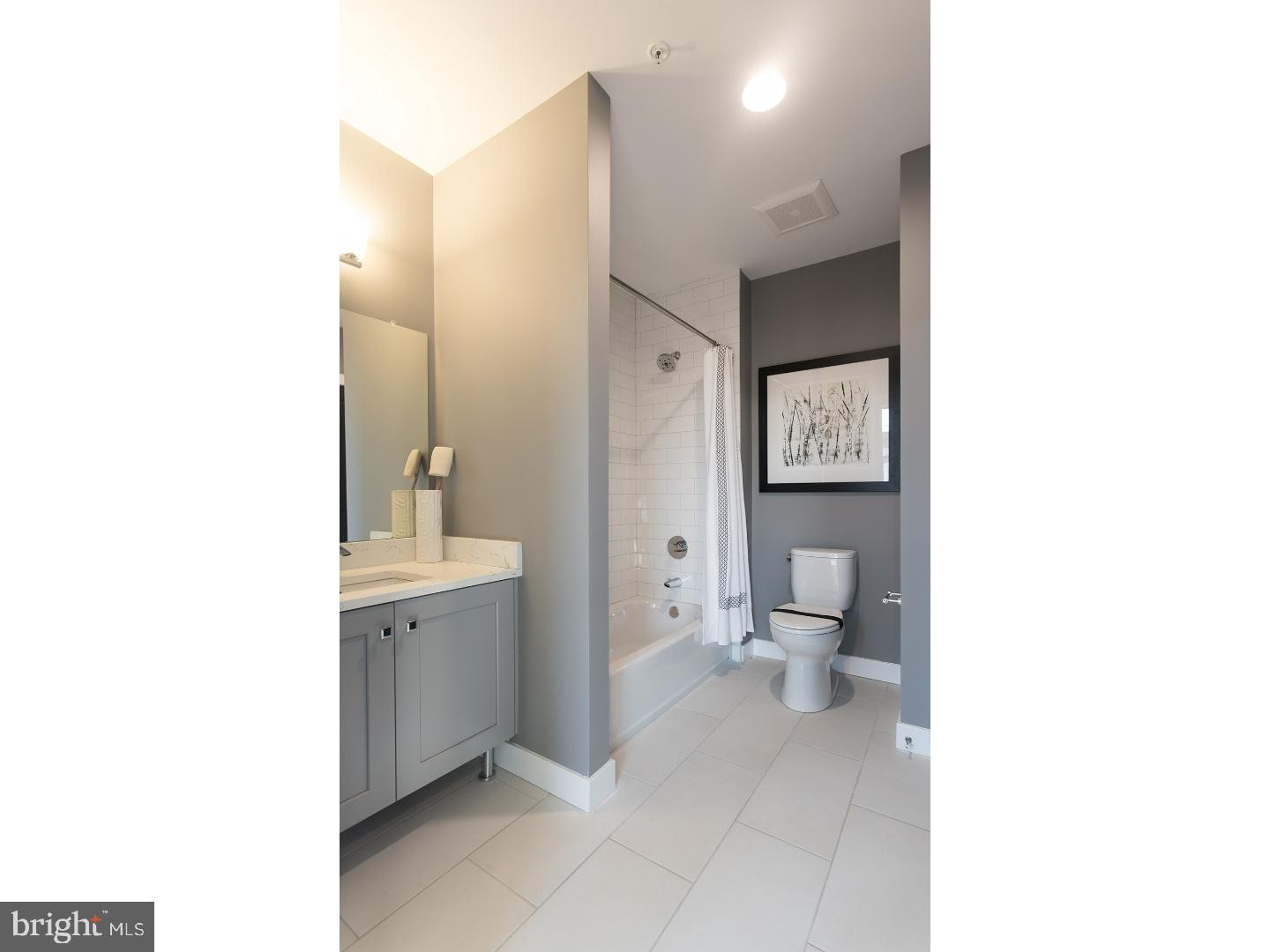 406 Reed Street, Unit 87 Philadelphia, PA 19147 - Photo 5 of 14 Gallery Image 5
