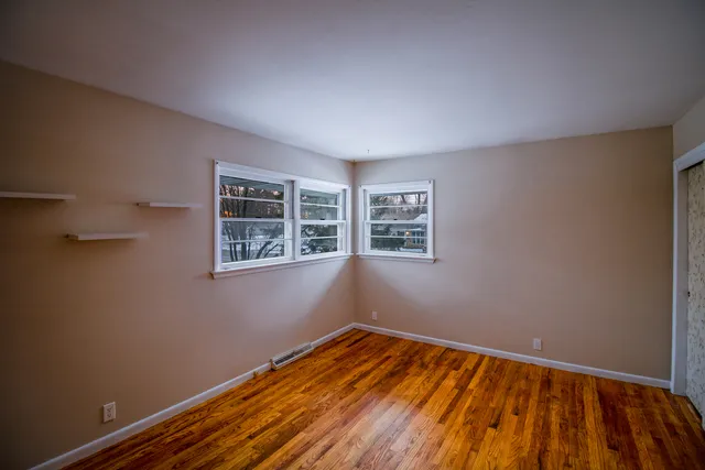 $290,000 | 100 Warren Place, DeKalb, IL 60115