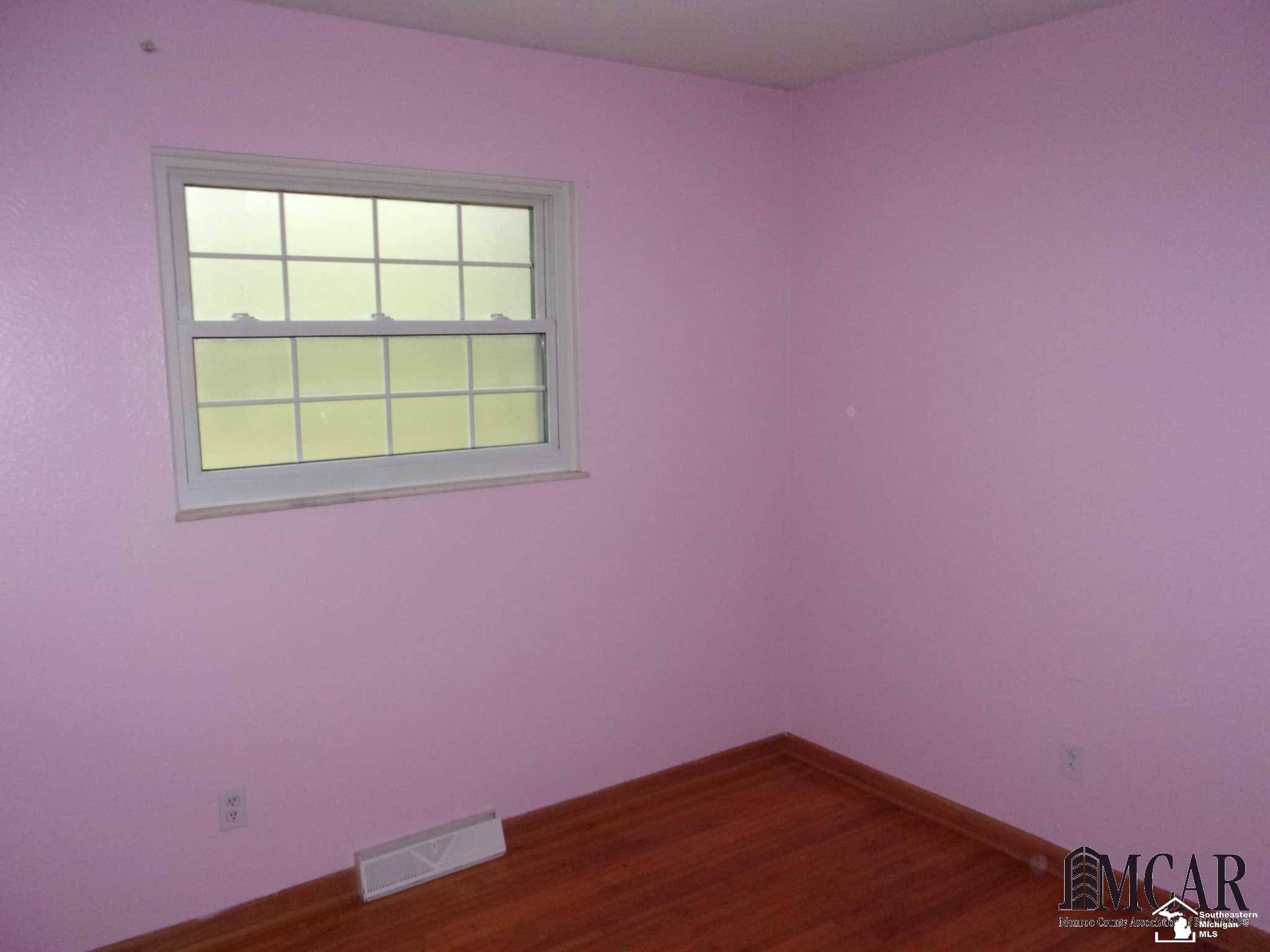 11823 Secor Road Petersburg, MI 49270 - Photo 9 of 20