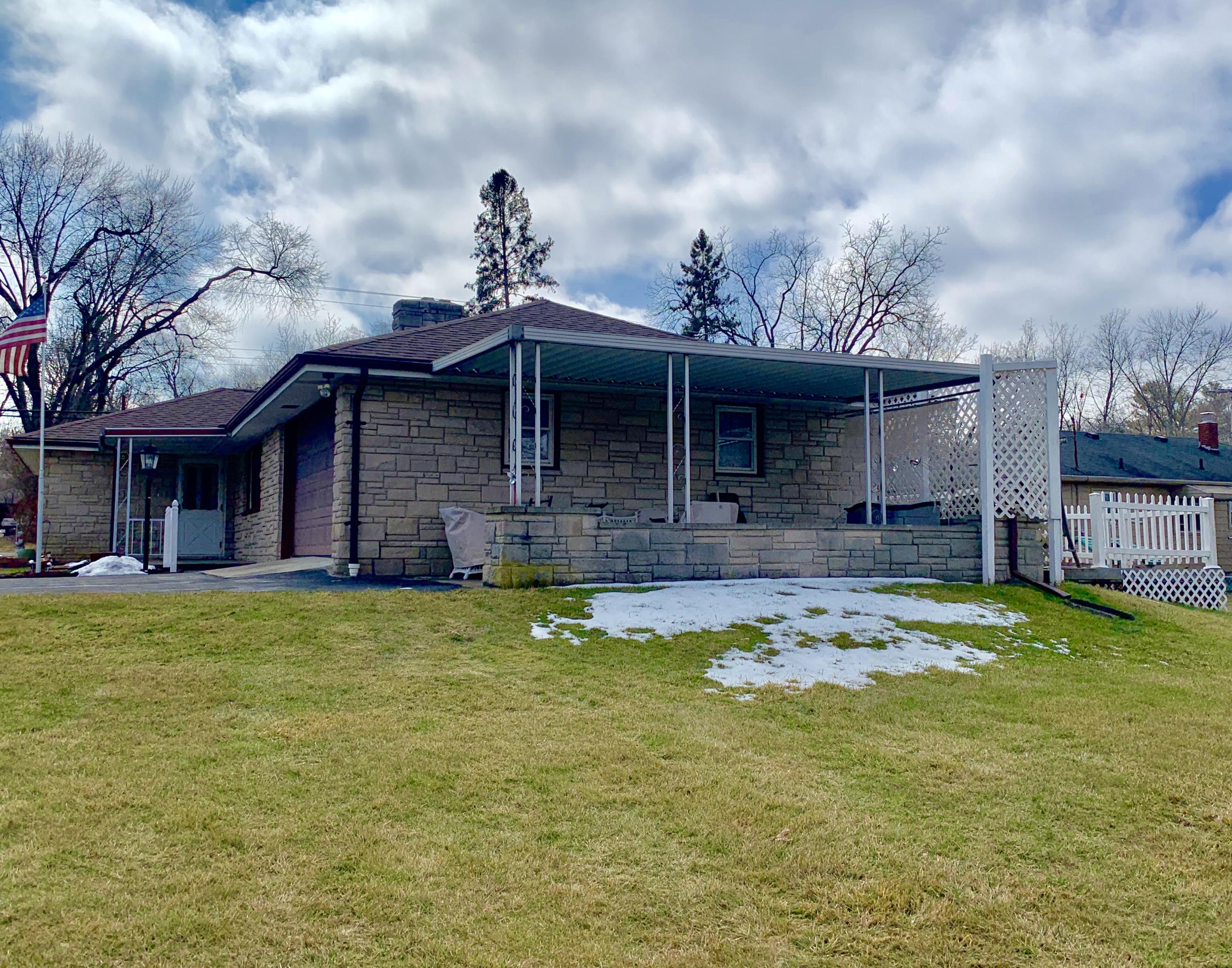601 Stevison Drive Springfield, OH 45503 - Photo 6 of 55