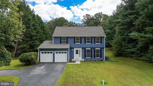 a house view with a garden space