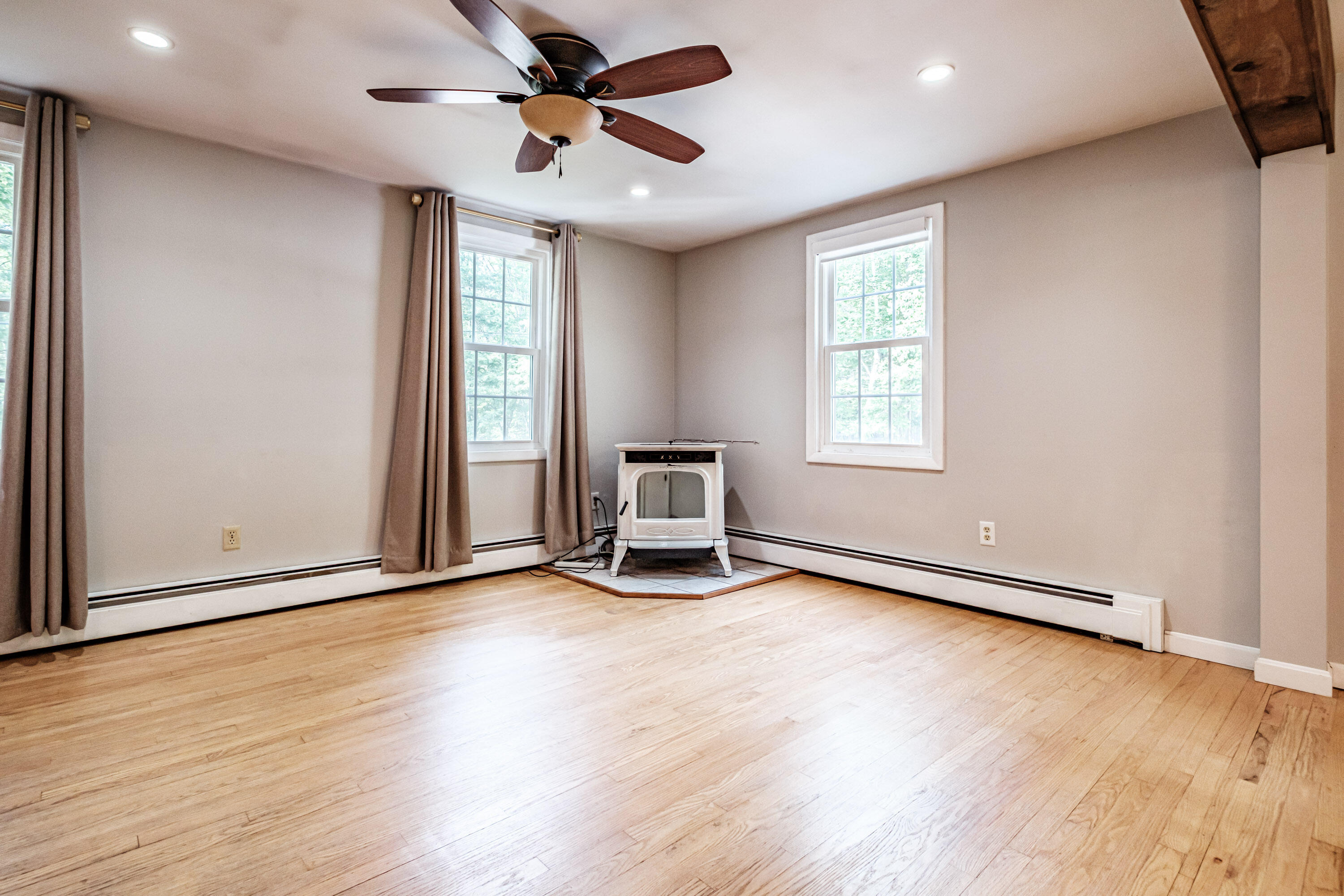 262 Holmes Road Scarborough, ME 04074 - Photo 23 of 61 20260701gp-62037
