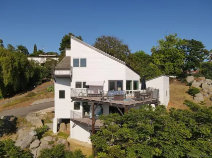 $1,099,900 | 931 Sol Vista Glen, Escondido, CA 92025