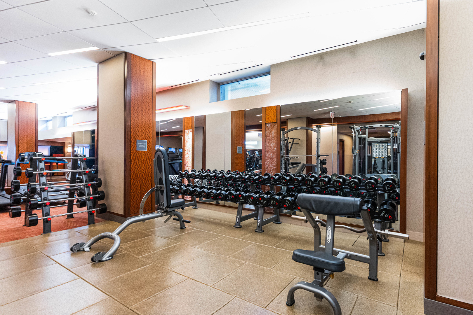 400 East Randolph Street, Unit 3629 Chicago, IL 60601 - Photo 22 of 36 a view of a room with gym equipment