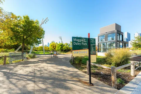 $4,200 | 400 East Randolph Street, Unit 3629, Chicago, IL 60601