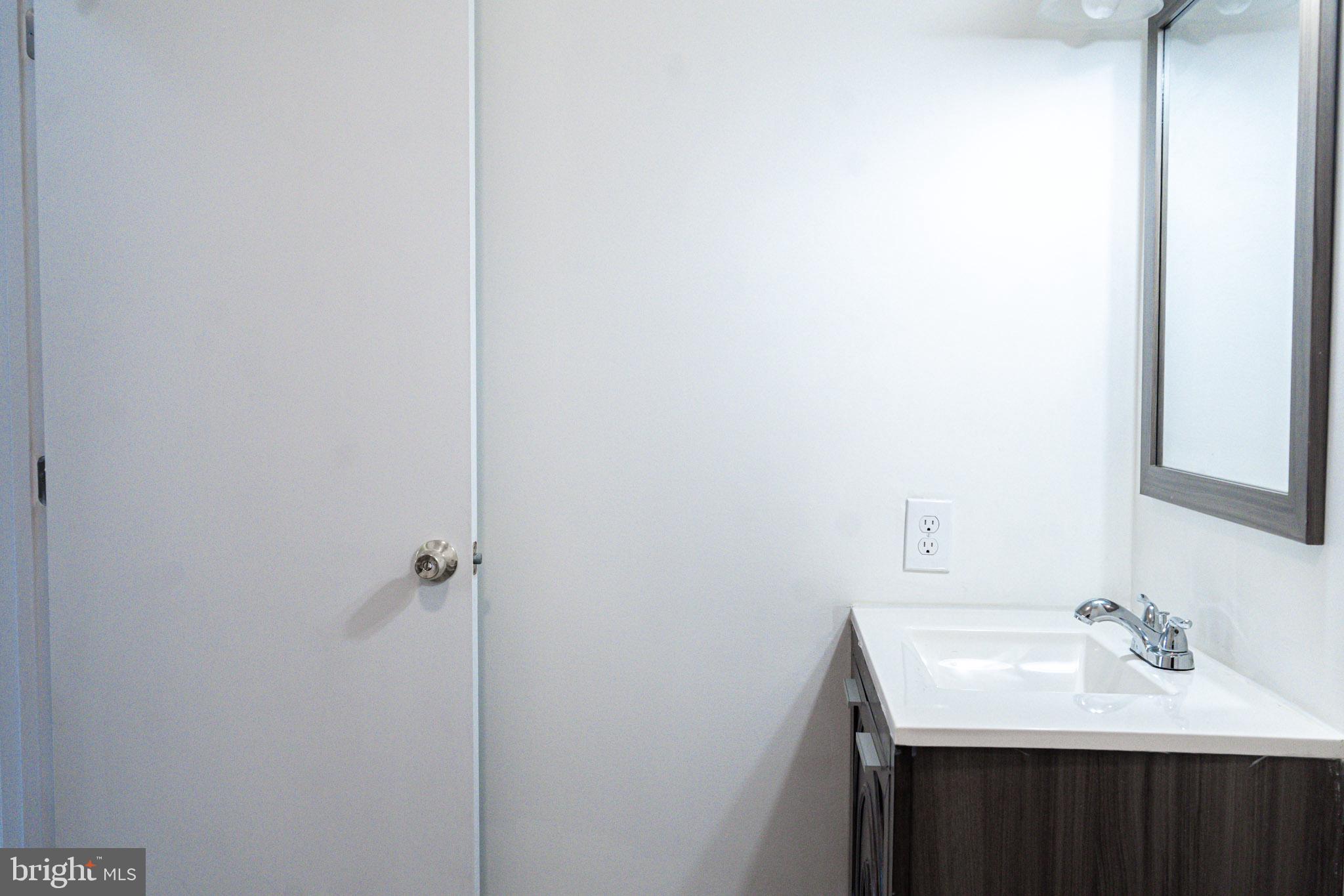 408 George Street Baltimore, MD 21201 - Photo 8 of 21 Gallery Image 8