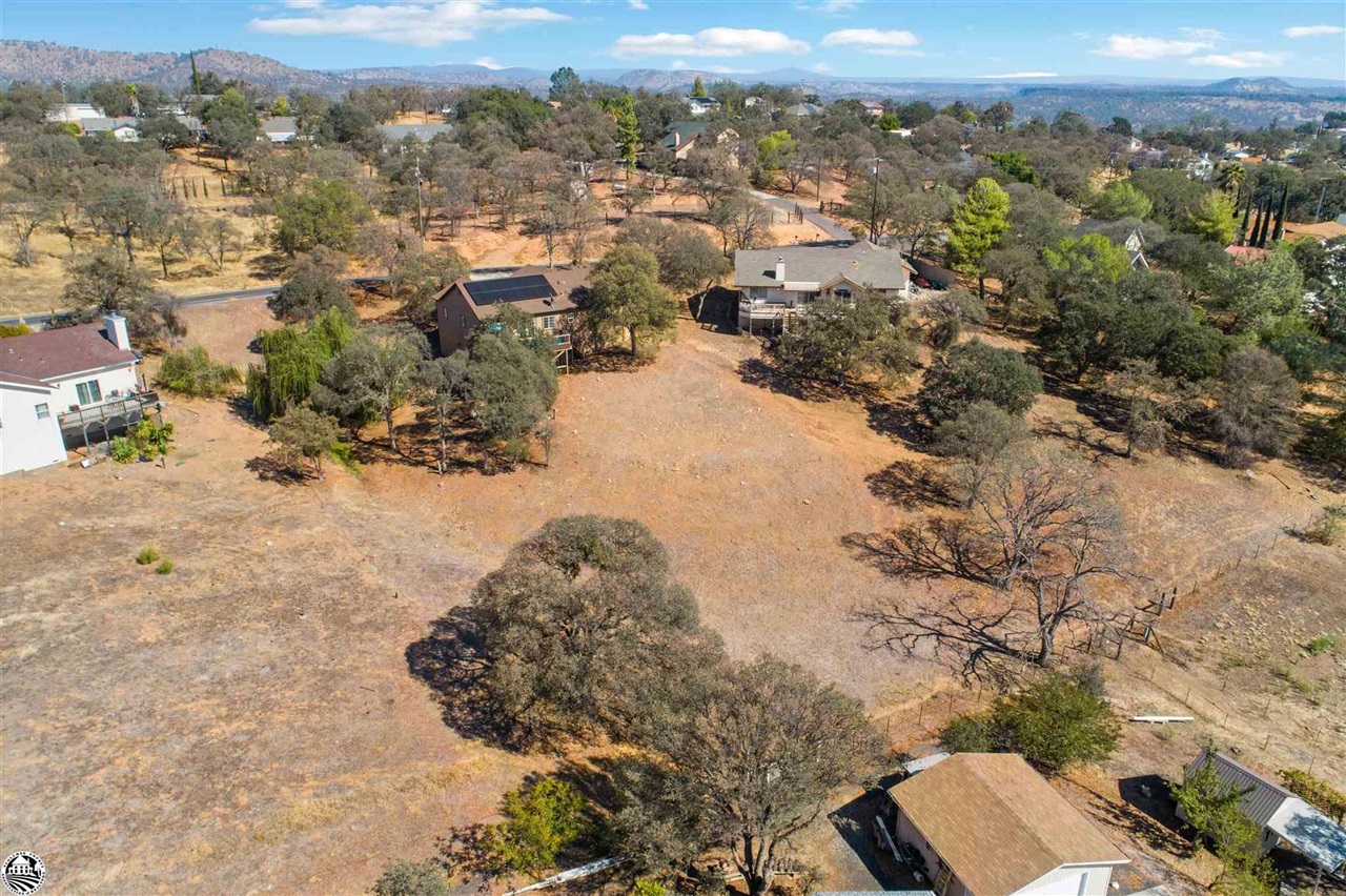 3102 Quail Hill Road Copperopolis, CA 95228 - Photo 46 of 60 an aerial view of residential house with beach