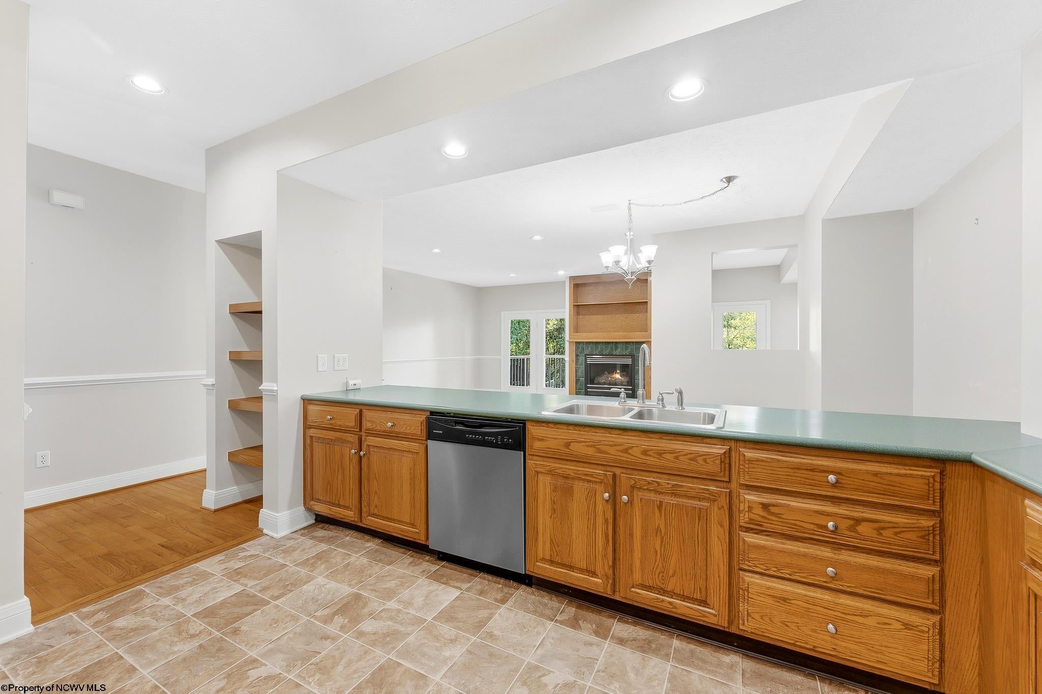 1012 Chestnut Ridge Road Morgantown, WV 26505 - Photo 8 of 35 Gallery Image 8