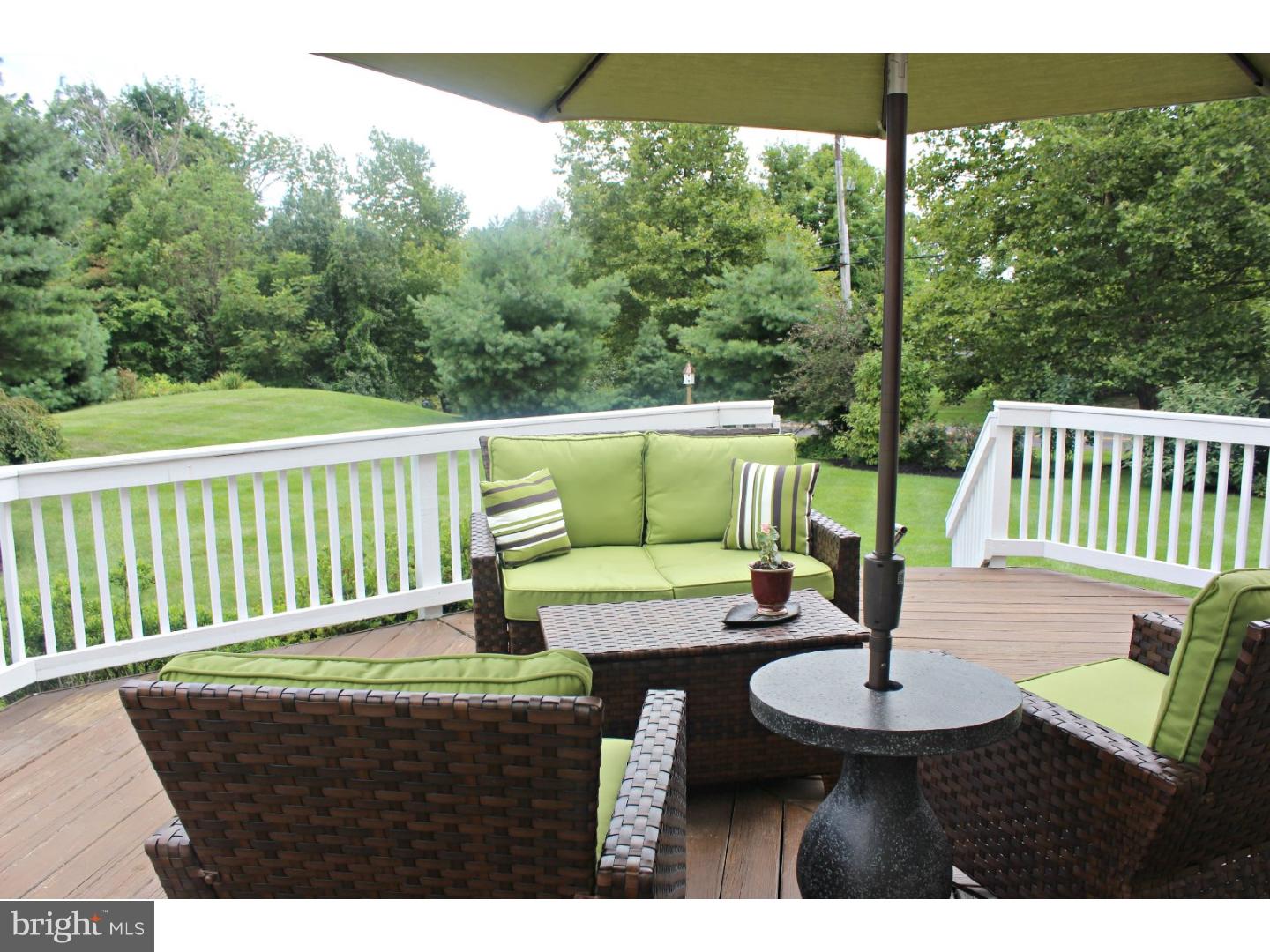 4700 Cheshire Road Doylestown, PA 18902 - Photo 22 of 25 Deck